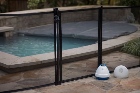Accessoires pour sécuriser l’accès au spa avec de jeunes enfants