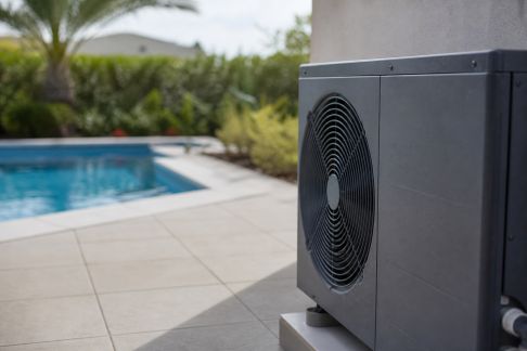 Chauffage piscine : comment bien choisir sa pompe à chaleur
