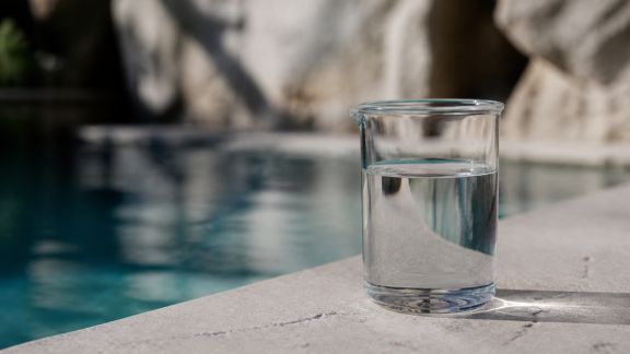 Le rôle du pH de l’eau pour un hivernage sans tracas